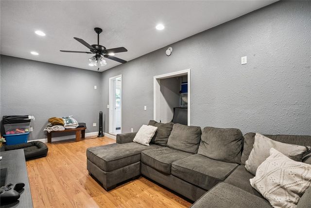 1909 FERN CIRCLE, Orlando, FL 32803