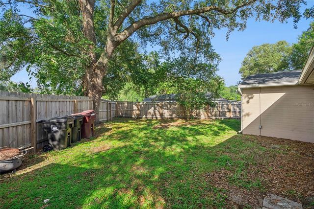1909 FERN CIRCLE, Orlando, FL 32803