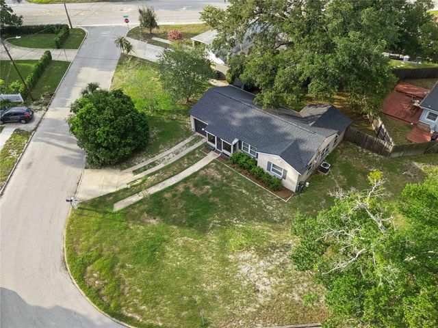 1909 FERN CIRCLE, Orlando, FL 32803