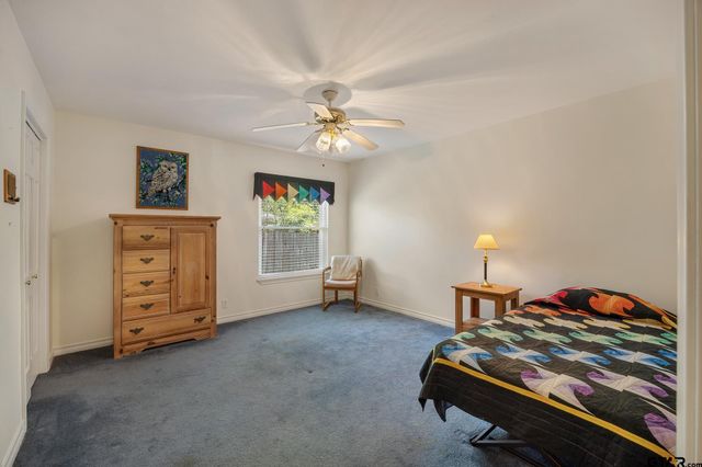 2005 Sterling Dr, Tyler, TX 75701