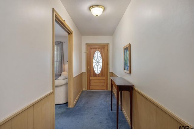 2005 Sterling Dr, Tyler, TX 75701