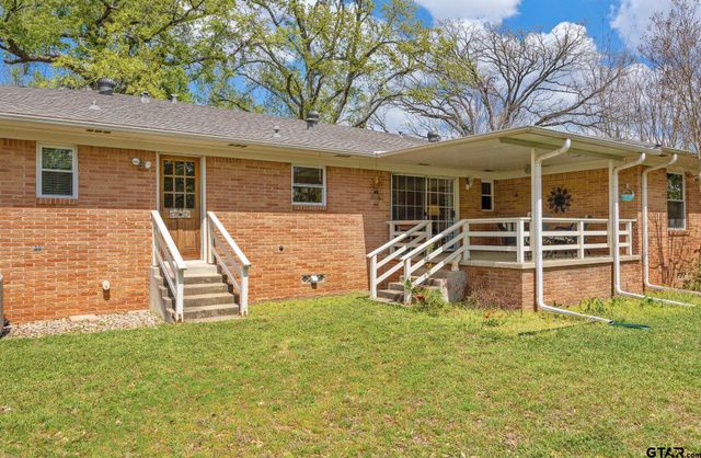 2005 Sterling Dr, Tyler, TX 75701