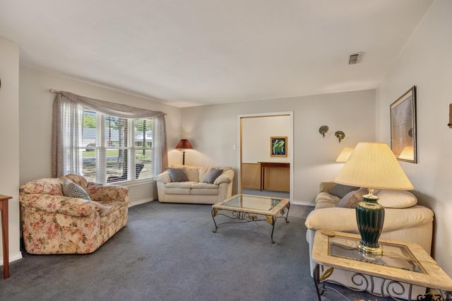 2005 Sterling Dr, Tyler, TX 75701