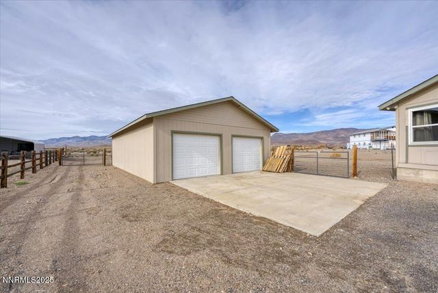 6145 W Empey Drive, Stagecoach, NV 89429