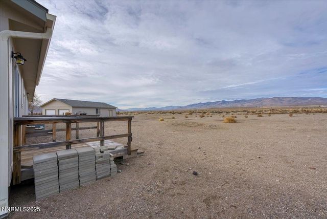 6145 W Empey Drive, Stagecoach, NV 89429