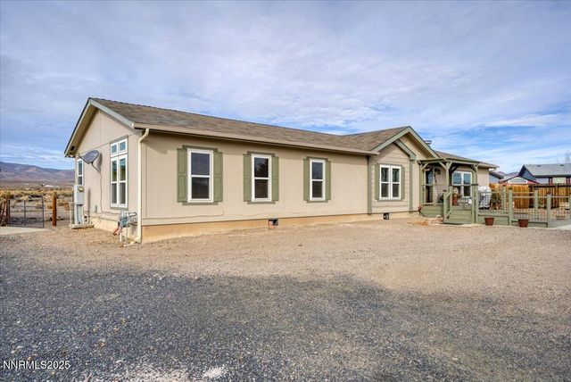 6145 W Empey Drive, Stagecoach, NV 89429