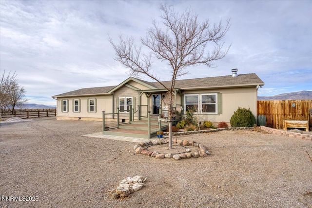 6145 W Empey Drive, Stagecoach, NV 89429