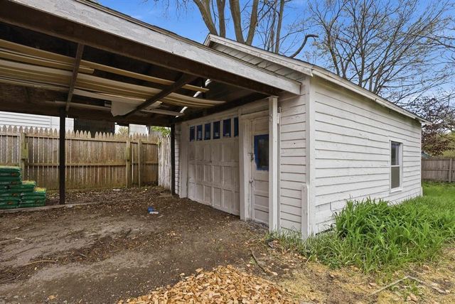 1119 Fournie Street, Midland, MI 48640