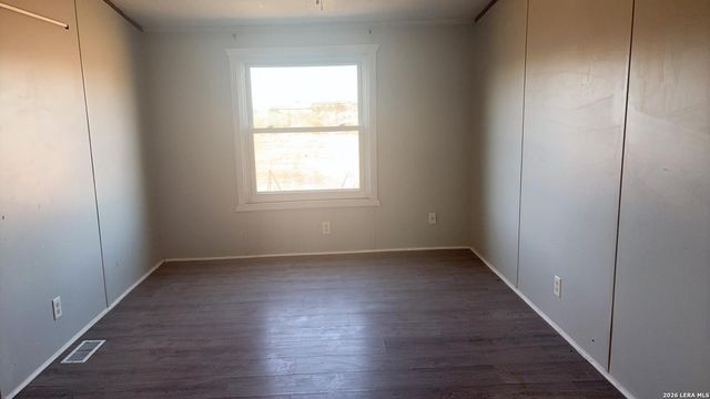 9150 Trainer Hale, Schertz, TX 78154