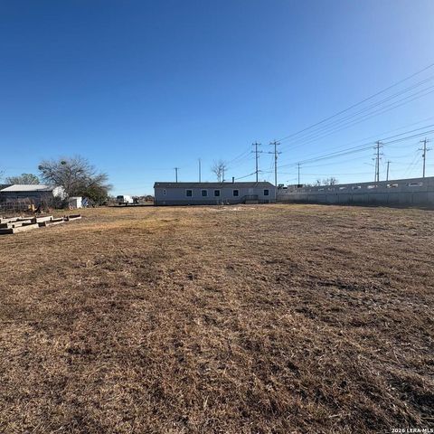 9150 Trainer Hale, Schertz, TX 78154