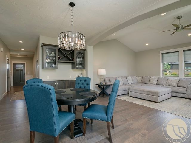 1145 Vineyard Way, Billings, MT 59106