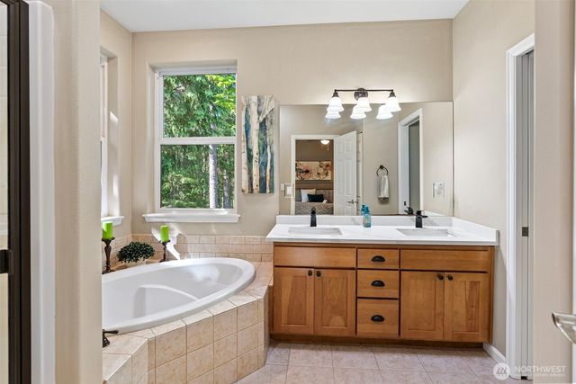 7007 SW Dunraven Lane, Port Orchard, WA 98367