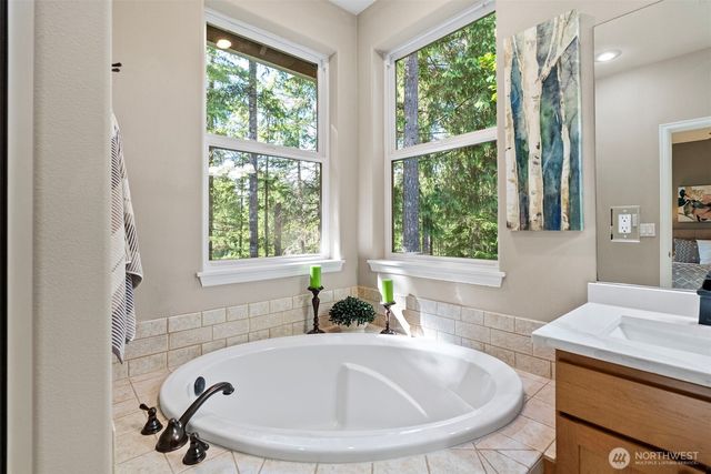 7007 SW Dunraven Lane, Port Orchard, WA 98367