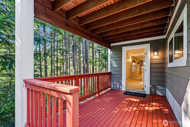 7007 SW Dunraven Lane, Port Orchard, WA 98367