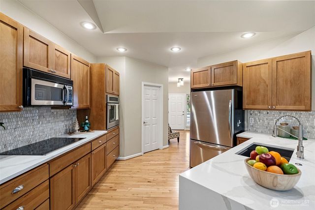 7007 SW Dunraven Lane, Port Orchard, WA 98367