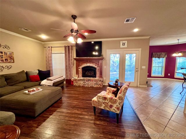 5306 Briarcreek, Durant, OK 74701