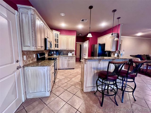 5306 Briarcreek, Durant, OK 74701