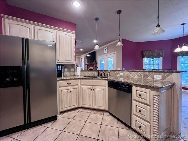 5306 Briarcreek, Durant, OK 74701