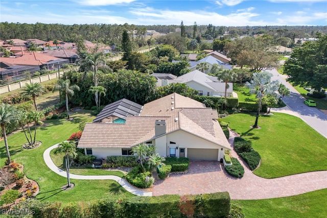 1933 Empress CT, Naples, FL 34110