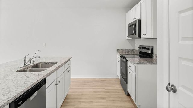 183 W Gray Owl Drive, Freeport, FL 32439