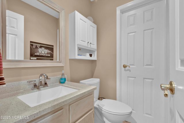 10 Old Bridge Plaza, Old Bridge, NJ 08857