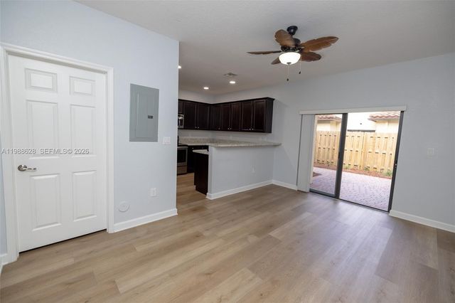 3213 SE 6th St, Homestead, FL 33033