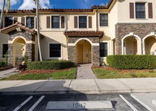 3213 SE 6th St, Homestead, FL 33033