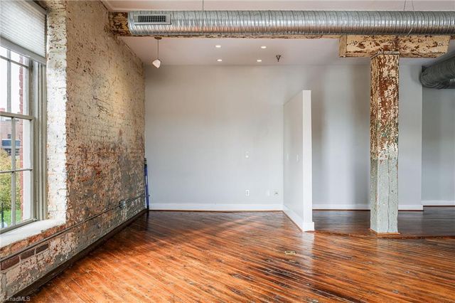 401 E 4th Street 302, Winston-salem, NC 27101