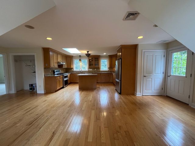 74 Bridge Street B, West Newbury, MA 01985