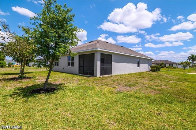 2544 NW 20th PL, Cape Coral, FL 33993