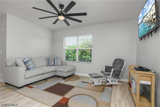 2544 NW 20th PL, Cape Coral, FL 33993