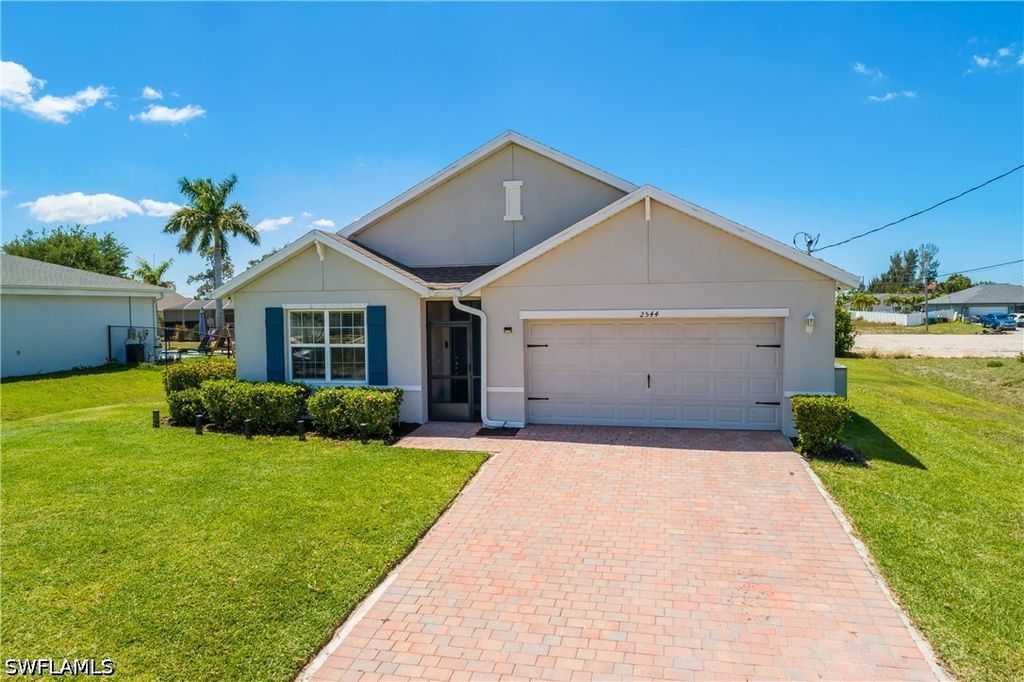 2544 NW 20th PL, Cape Coral, FL 33993