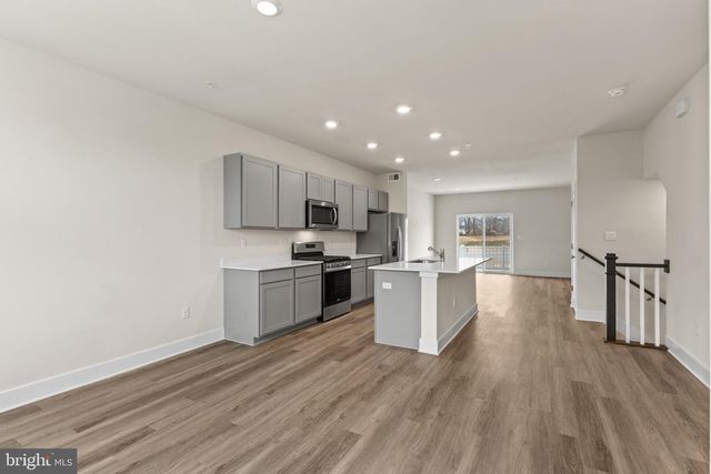 352 HACKLEY DR, Joppa, MD 21085