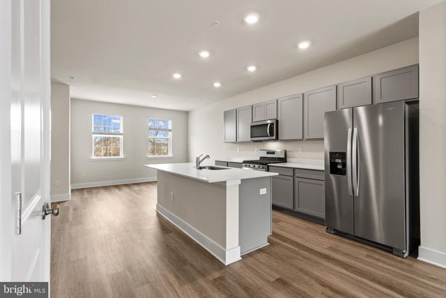 352 HACKLEY DR, Joppa, MD 21085