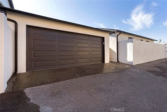 18228 Regina Avenue, Torrance, CA 90504