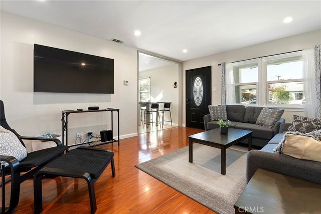 18228 Regina Avenue, Torrance, CA 90504