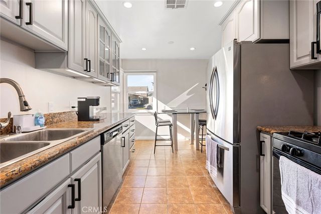 18228 Regina Avenue, Torrance, CA 90504