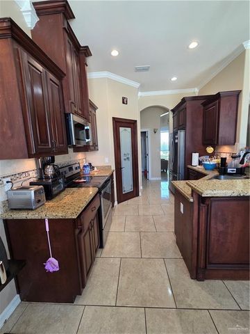 5105 N Ebony Street, Pharr, TX 78577