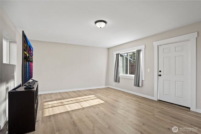 706 S 58th Street, Tacoma, WA 98408