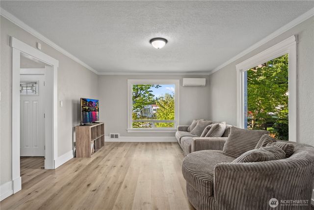 706 S 58th Street, Tacoma, WA 98408