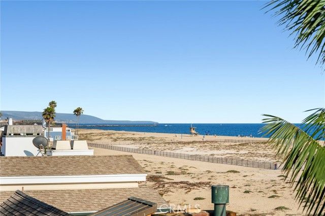 1201 E Balboa Boulevard, Newport Beach, CA 92661