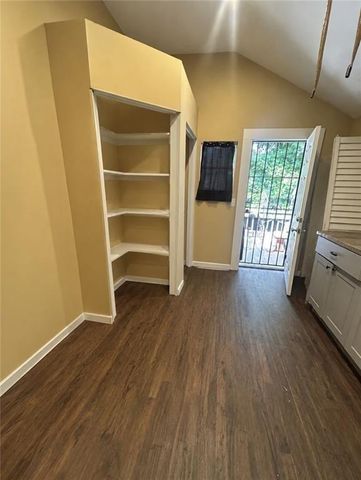 907 Smith Street SW, Atlanta, GA 30310