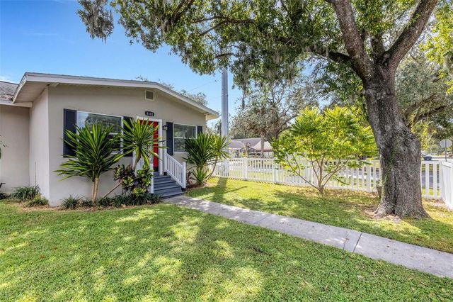 8101 N EDISON AVENUE, Tampa, FL 33604