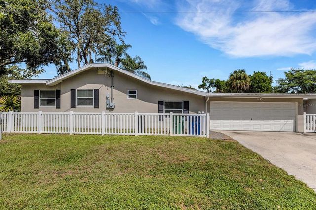 8101 N EDISON AVENUE, Tampa, FL 33604