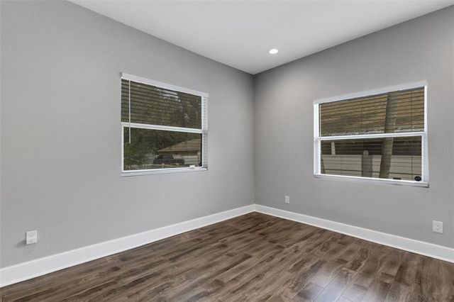 8101 N EDISON AVENUE, Tampa, FL 33604