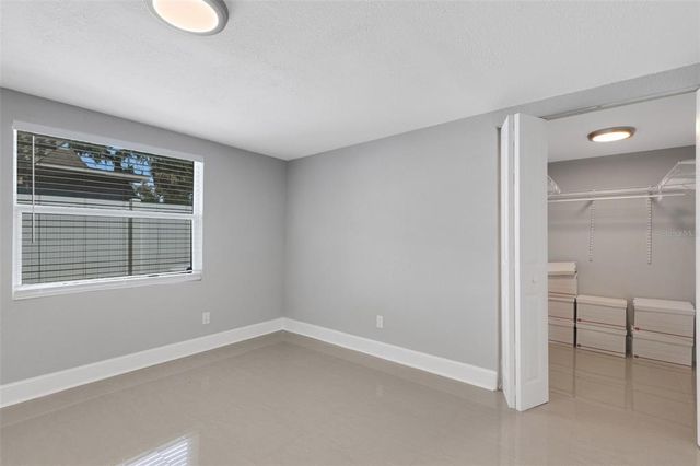 8101 N EDISON AVENUE, Tampa, FL 33604