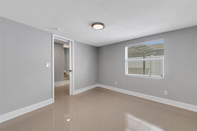 8101 N EDISON AVENUE, Tampa, FL 33604