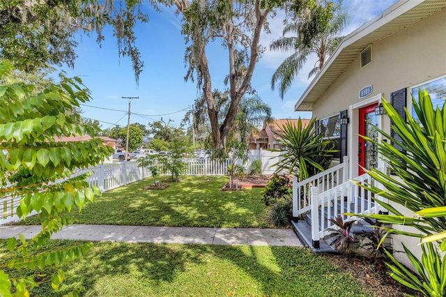 8101 N EDISON AVENUE, Tampa, FL 33604