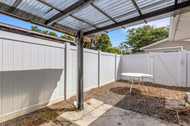 8101 N EDISON AVENUE, Tampa, FL 33604