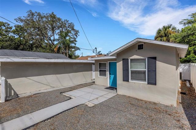 8101 N EDISON AVENUE, Tampa, FL 33604